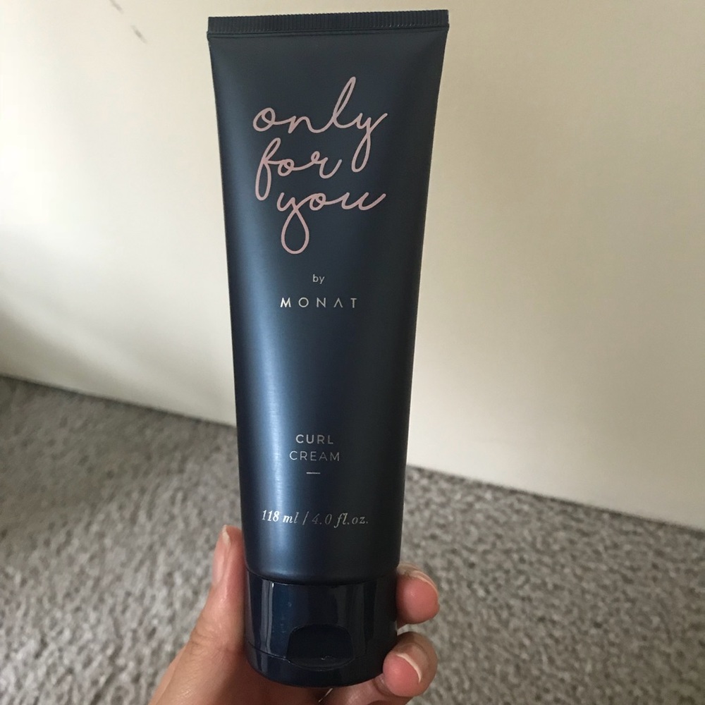 Monat curl cream